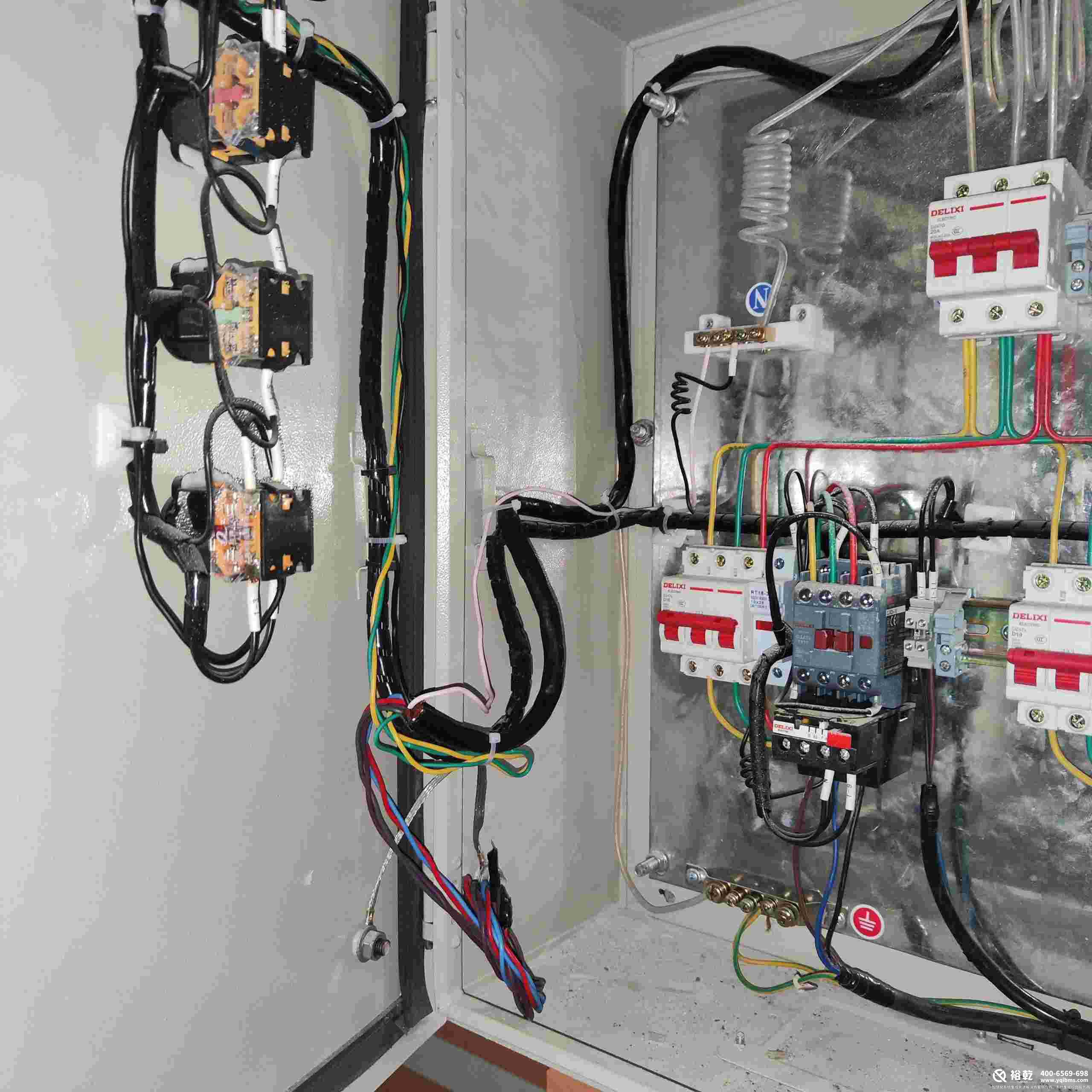 河北唐山豐南區(qū)銀豐中學(xué)能耗監(jiān)測系統(tǒng)(圖3) 885feec18387849393ddf8c8eecfe2ff(1).jpg